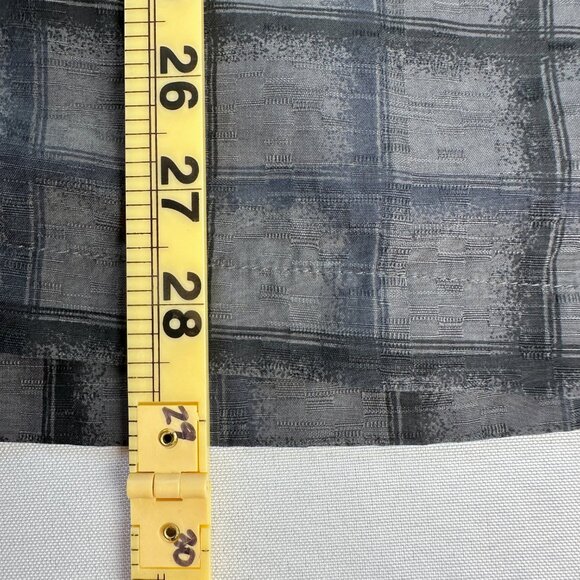 Tommy Bahama 100% Silk Shirt Mens M Gray Black Plaid Button-Up Camp Shirt Summer - Picture 10 of 10